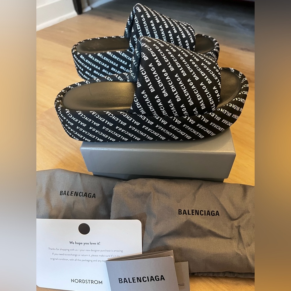 Balenciaga logo slip on rise sandal 38
